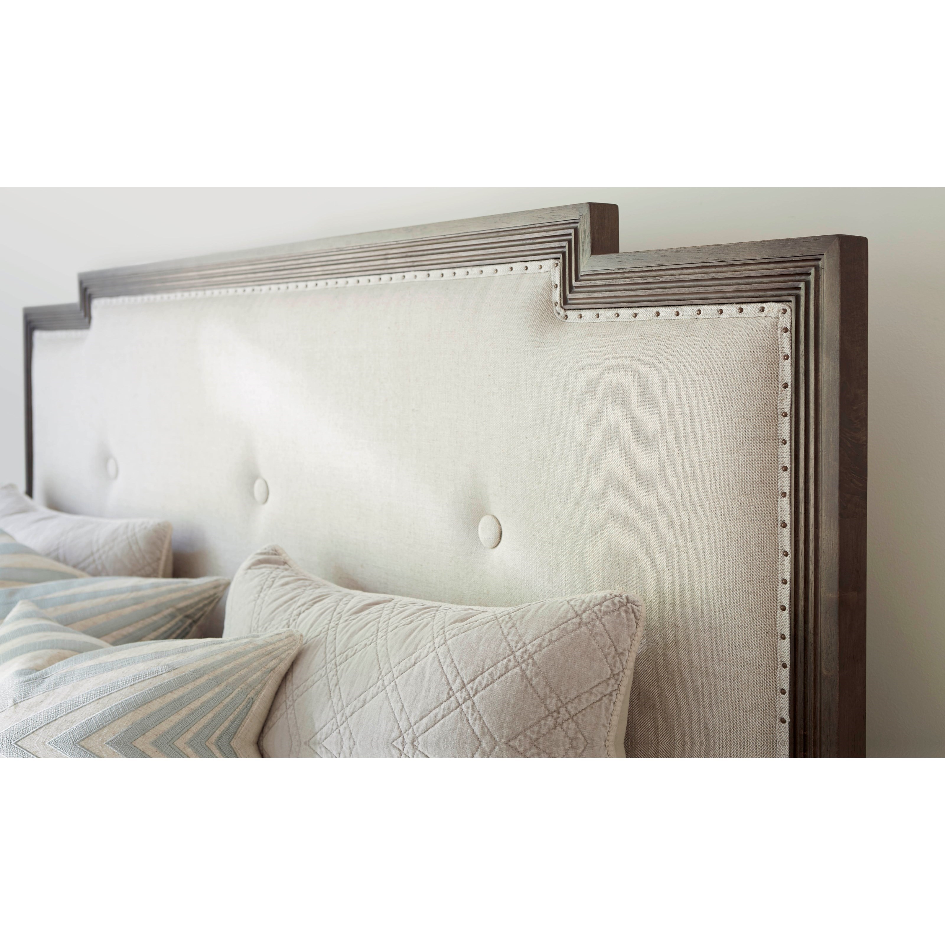 Universal Playlist Harmony Queen Headboard HomeWorld Furniture